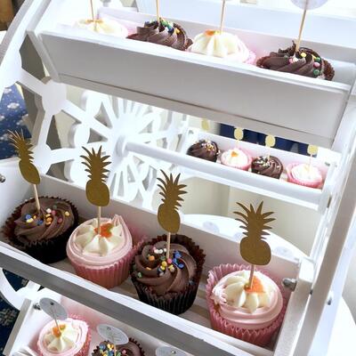 Ferris cake wheel
