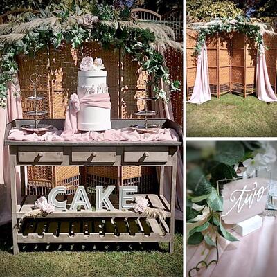 Rustic cake table