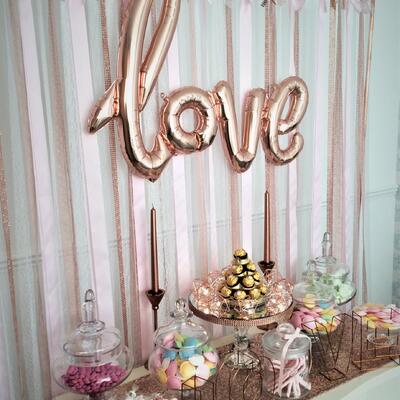  Sweet buffet table