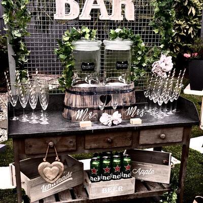 Drinks station