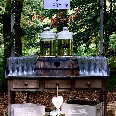 Drinks station