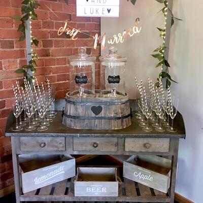 Drinks station