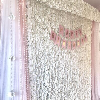 Flower wall
