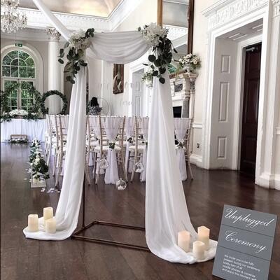 White wedding decor
