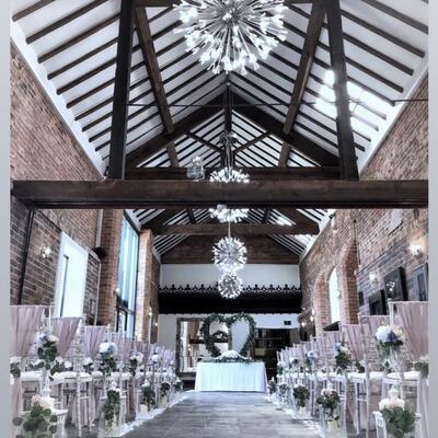 Pink ceremony decor