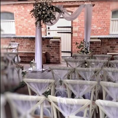 White wedding decor