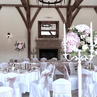 Rose gold theme wedding